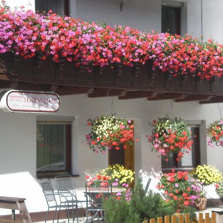 Apartments Alpenrose Flirsch Esterno foto